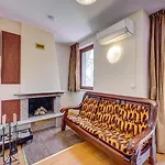 Apartment Castle Romance - *