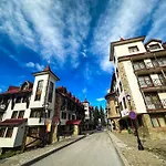Castle Romance -