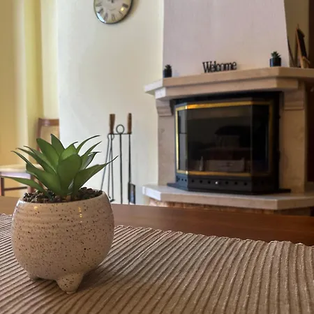 Castle Romance - * פמפורובו