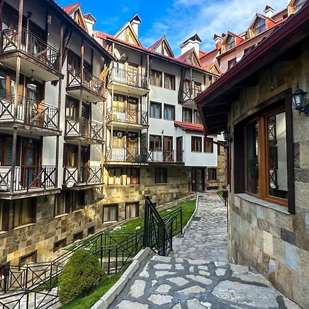 Apartment Castle Romance -