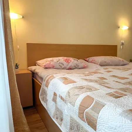 Apartment Castle Romance -