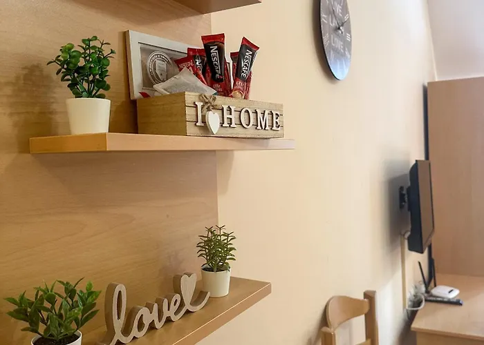 Apartment Castle Romance -