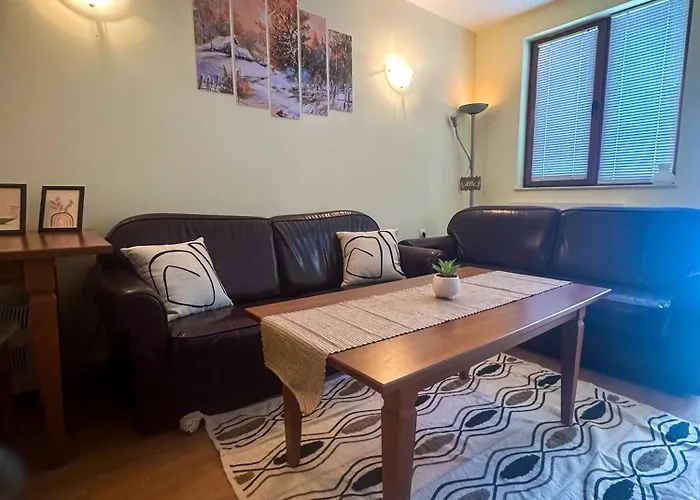 Castle Romance - פמפורובו